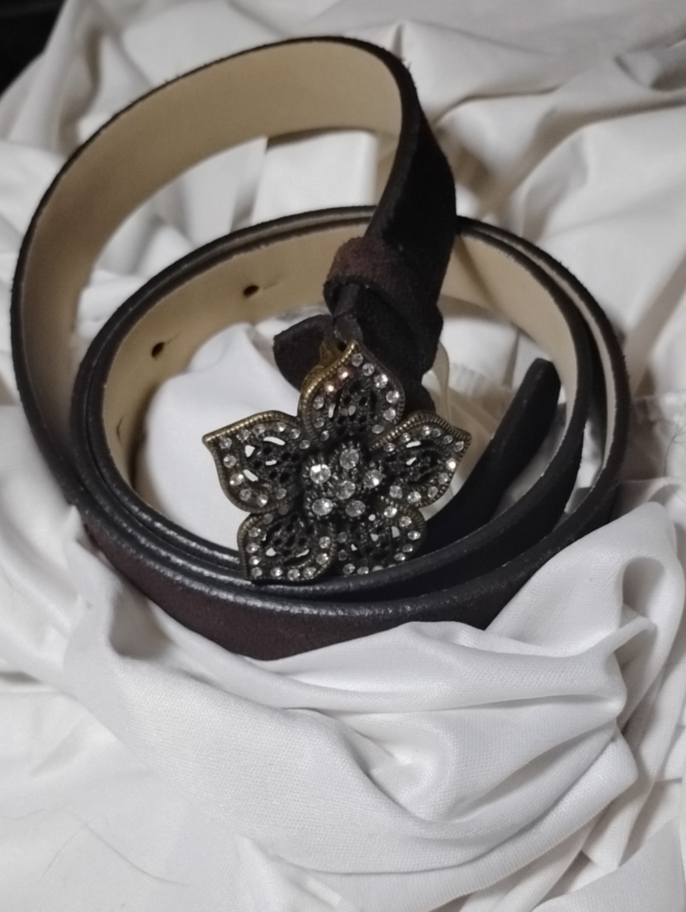 brown genuine suede leather belt Size Large rhinestone floral buckle